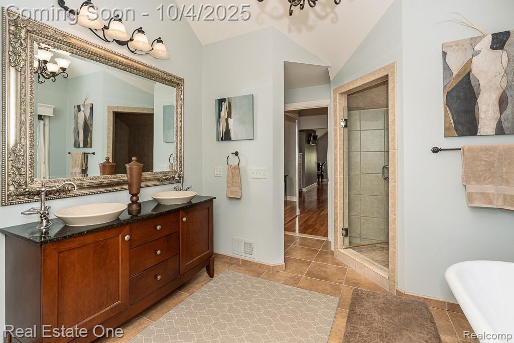 402 W 4th Street, Rochester, MI 48307 — Photo 25