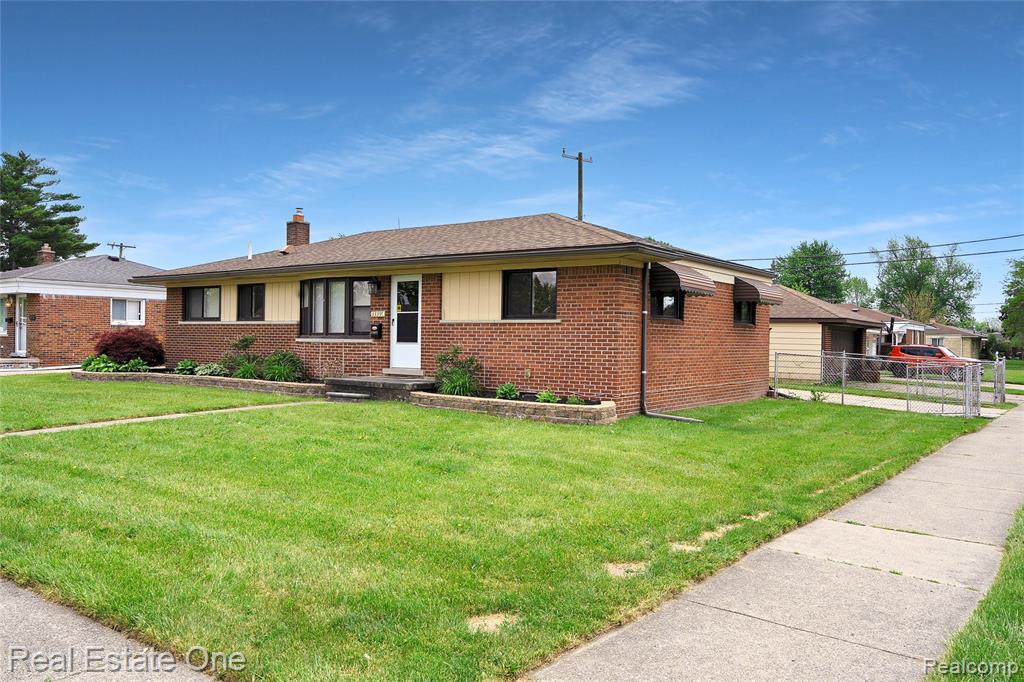 33395 Florence Street, Garden City, MI — Photo 2
