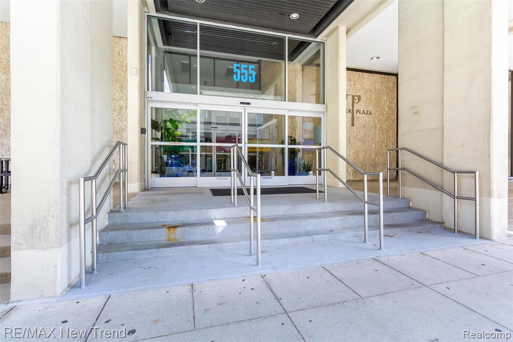 555 E WILLIAM Street, 7G, Ann Arbor, MI 48104 — Photo 4