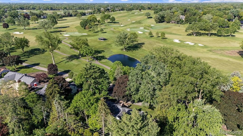 6121 Golfview Drive, Bloomfield Hills, MI 48301 — Photo 3