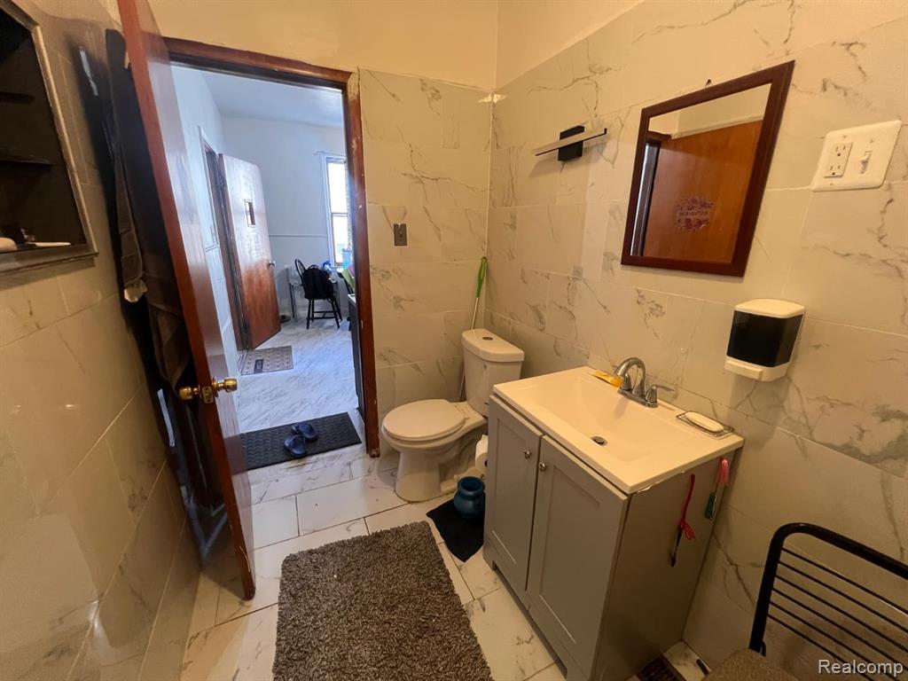 12000 Charest Street, Hamtramck, MI 48212 — Photo 9