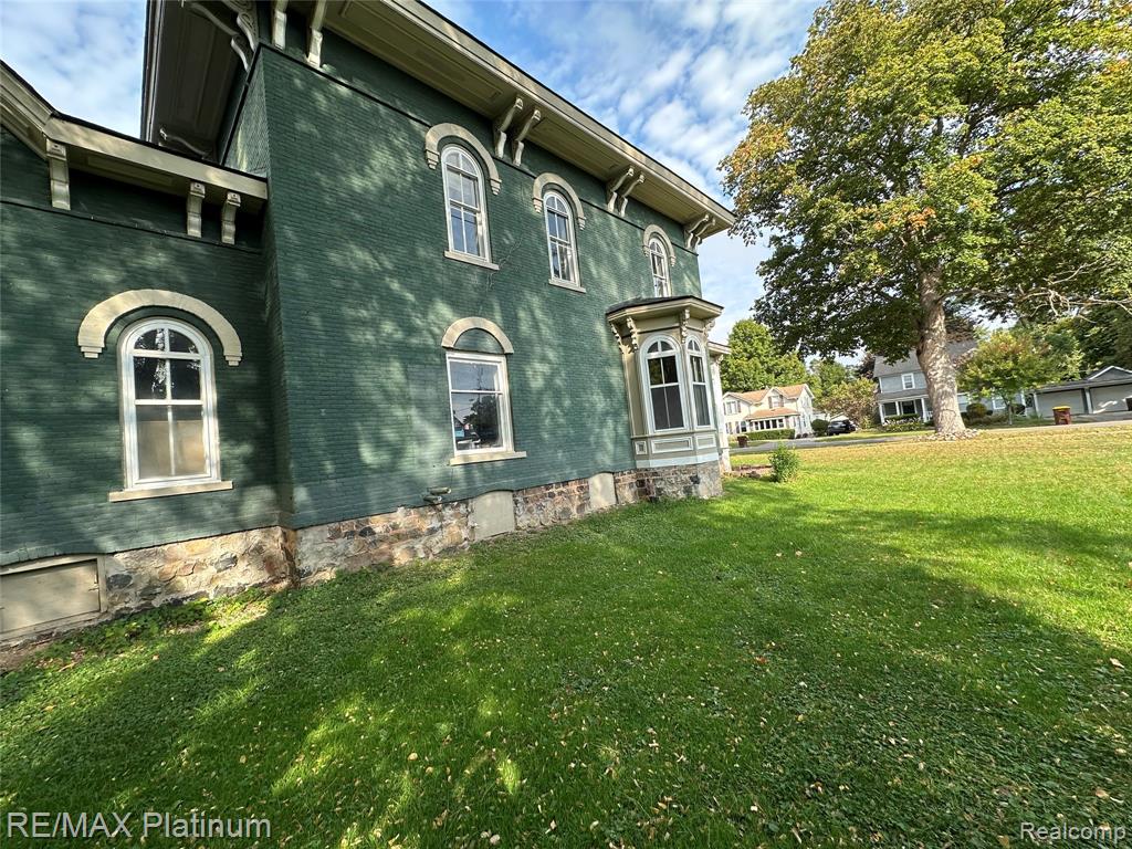 310 E Main Street, Vernon, MI 48476 — Photo 11