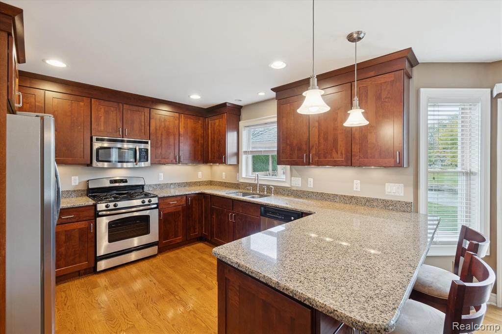 275 Harvard Drive, Howell, MI 48843 — Photo 16