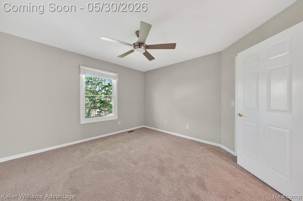 6356 Branford Drive, West Bloomfield, MI — Photo 27