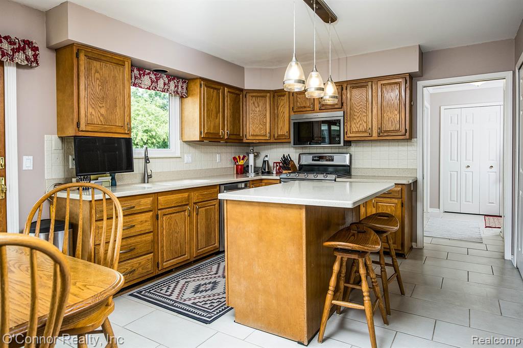 474 Colorado Avenue, Marysville, MI 48040 — Photo 12
