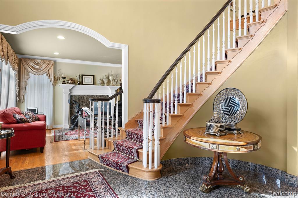 3 CABRI Lane, Dearborn Heights, MI 48127 — Photo 5
