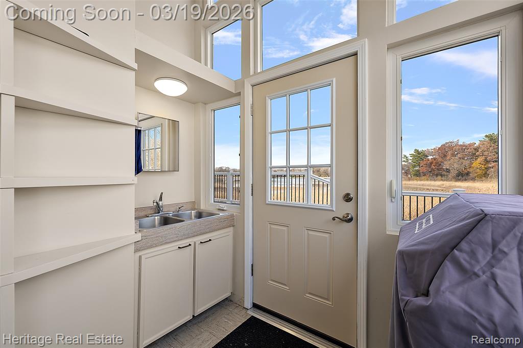 850 Glenmoor Drive, Oxford, MI 48371 — Photo 34