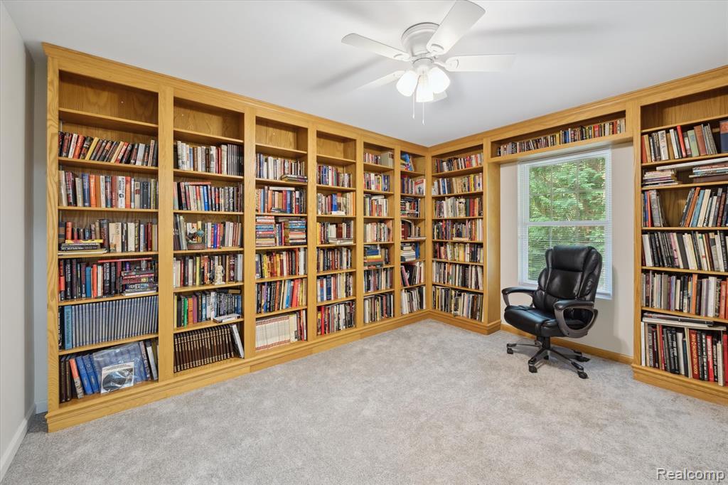 5849 Whispering Oaks Drive, Howell, MI 48855 — Photo 24