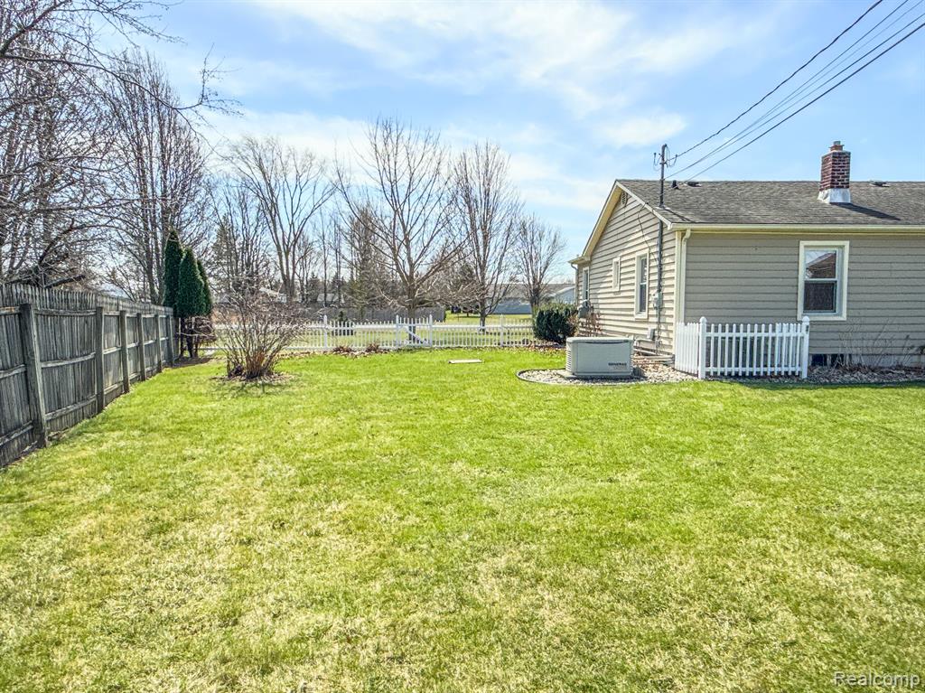 9032 W BRISTOL Road, Swartz Creek, MI 48473 — Photo 39