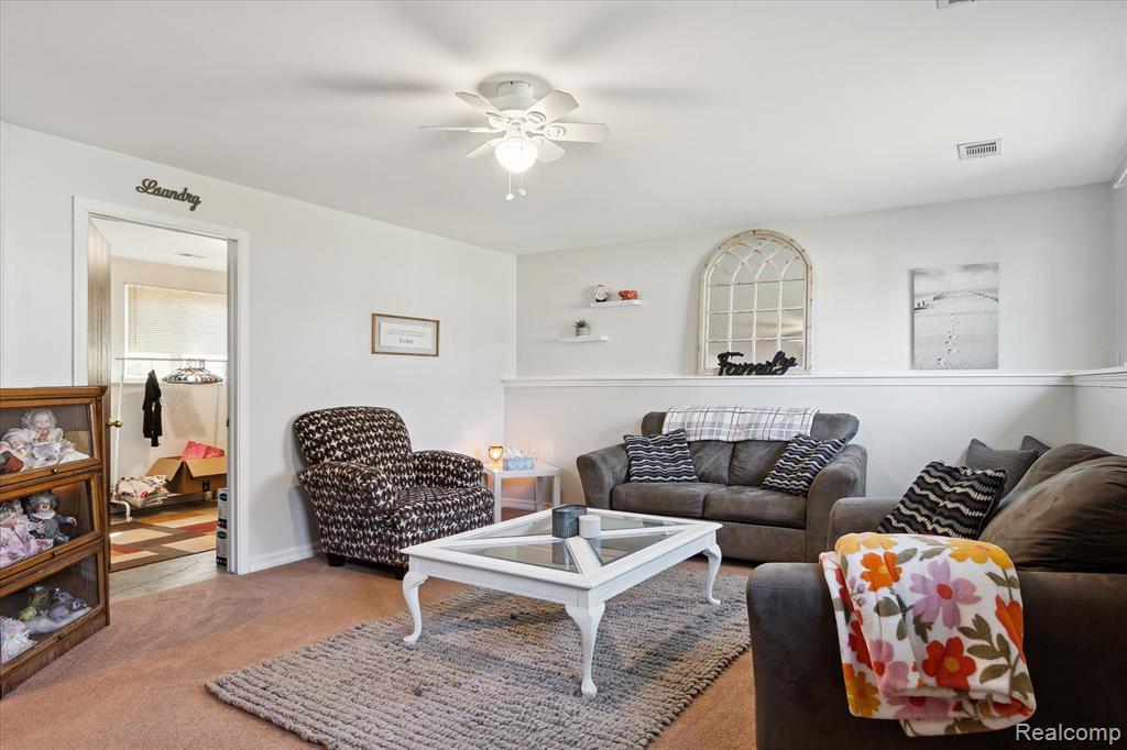 814 MEADOWLARK Lane, Howell, MI 48843 — Photo 31