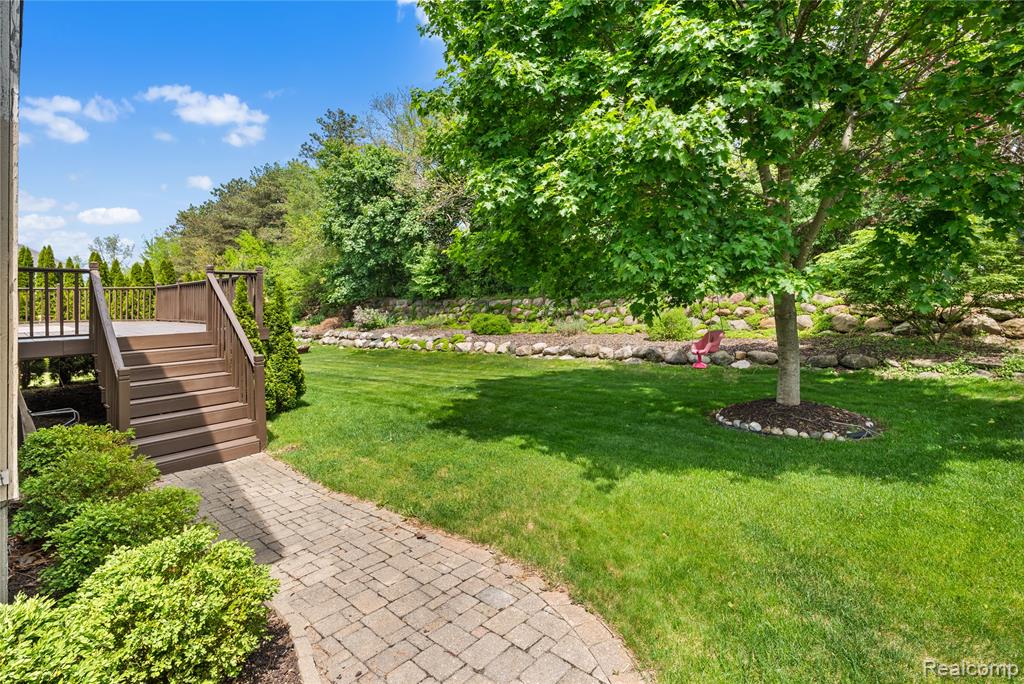 175 Franklin Lake Circle, Oxford, MI 48371 — Photo 48