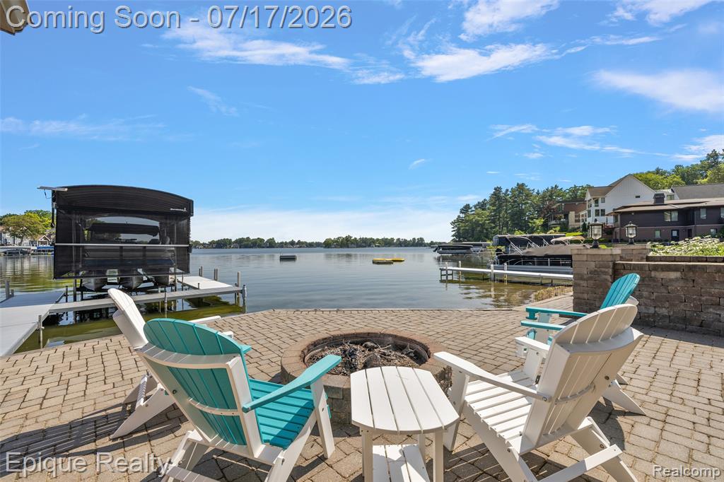 565 Shady Oaks Street, Lake Orion, MI 48362 — Photo 21