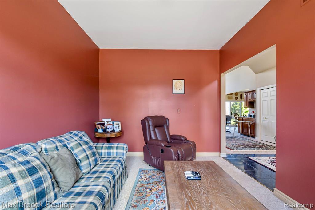 41704 Clinton Pines Drive, Clinton Twp, MI 48038 — Photo 13