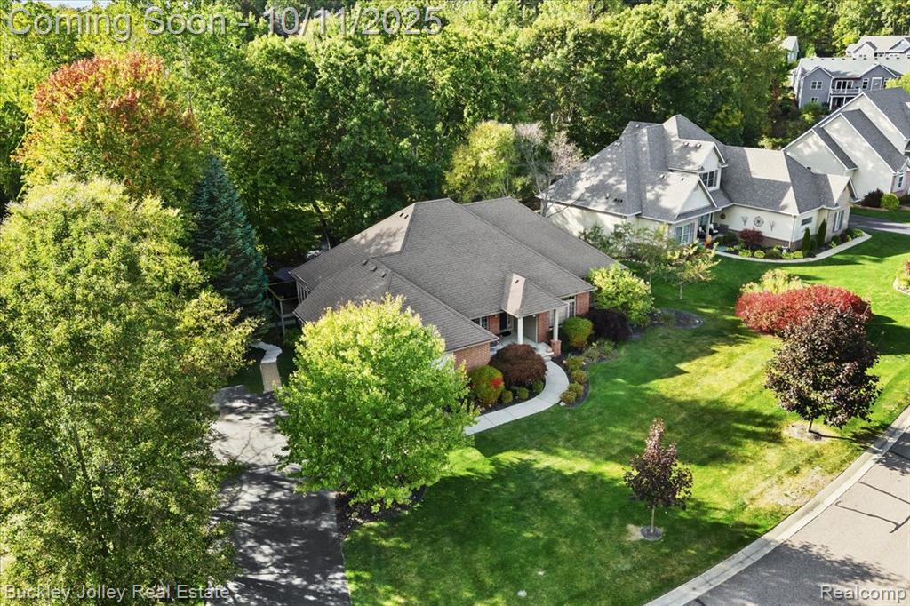 9430 Sheltering Oaks Drive, Brighton, MI 48114 — Photo 42
