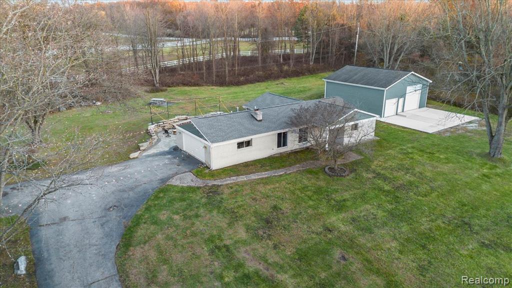9240 Allen Road, Clarkston, MI 48348 — Photo 3