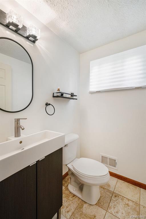 5430 OWEN Road, Linden, MI 48451 — Photo 7