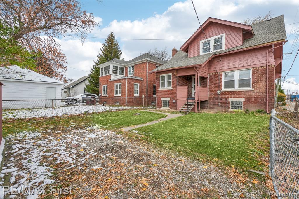 7726 Coolidge, Center Line, MI 48015 — Photo 29