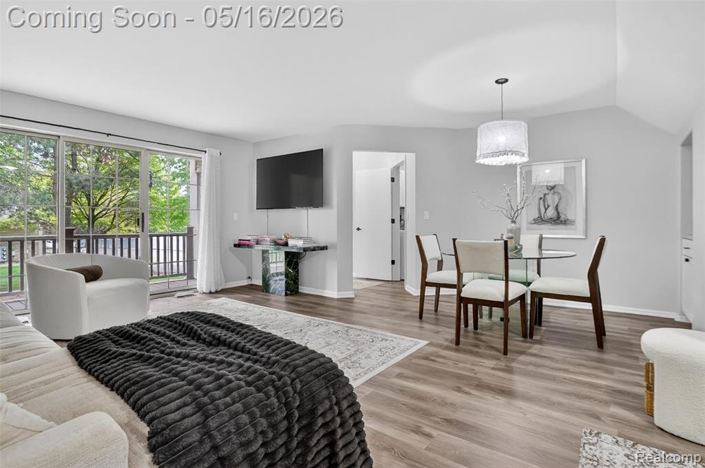 714 S Milford Road, Milford, MI 48381 — Photo 3