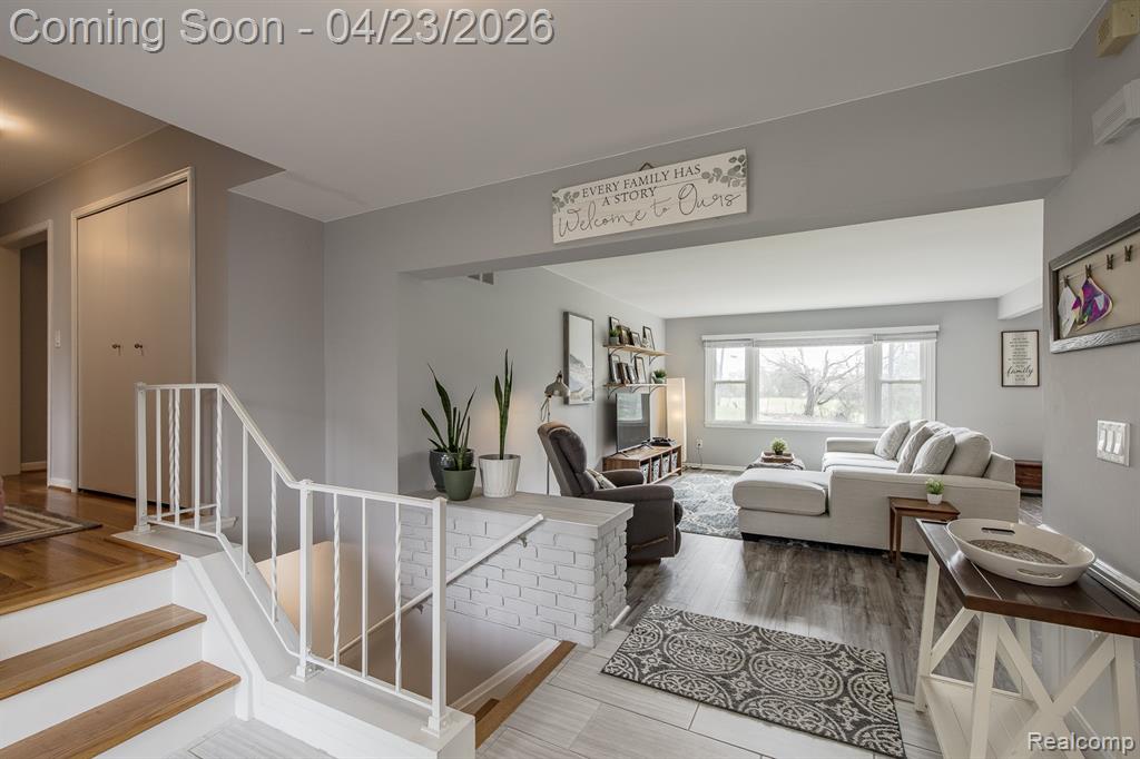 839 Spartan Drive, Rochester Hills, MI 48309 — Photo 5