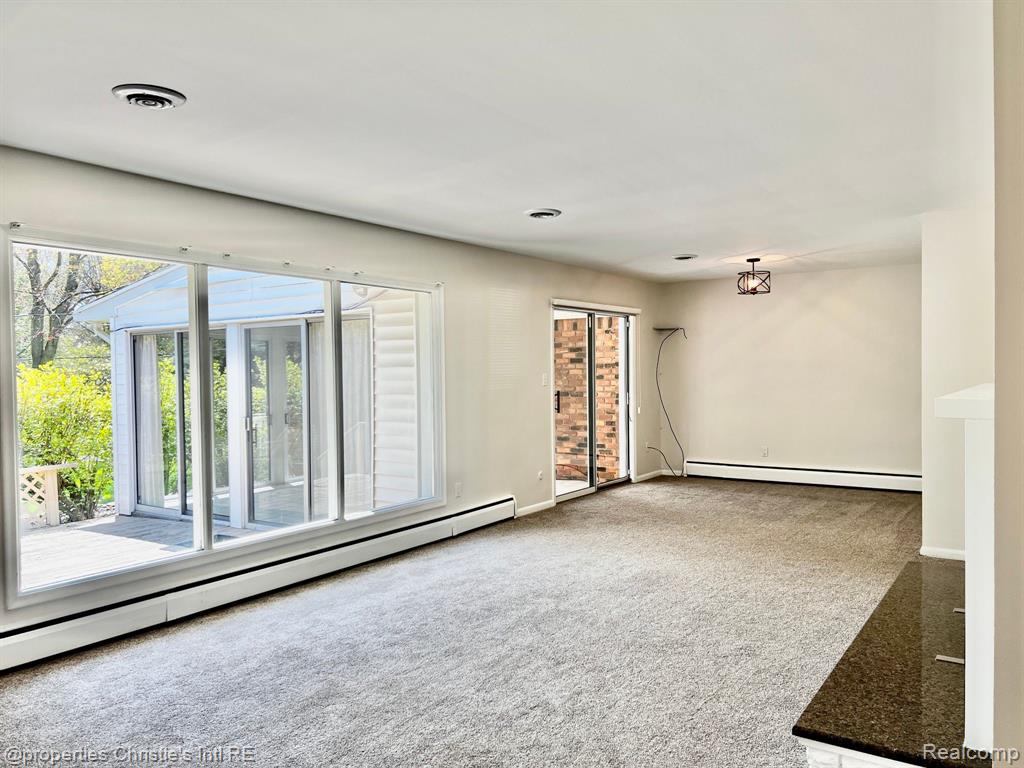 850 HELSTON Road, Bloomfield Hills, MI 48304 — Photo 10