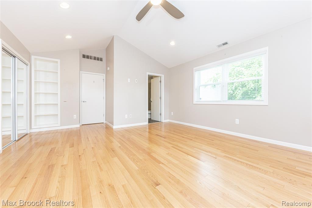 17426 Locherbie Avenue, Beverly Hills, MI 48025 — Photo 27