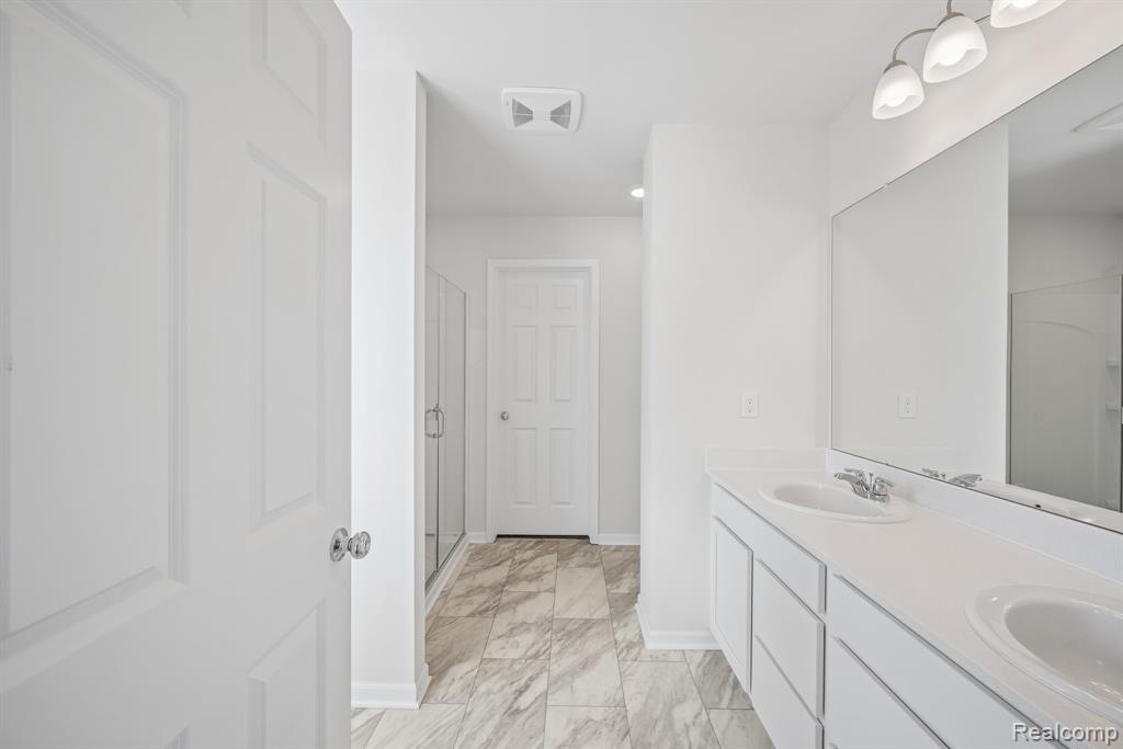 416 Hidden River, Holly, MI 48442 — Photo 24