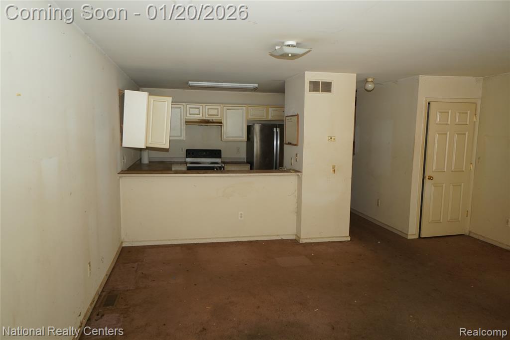 9025 Newport Way, 24, Livonia, MI 48150 — Photo 7