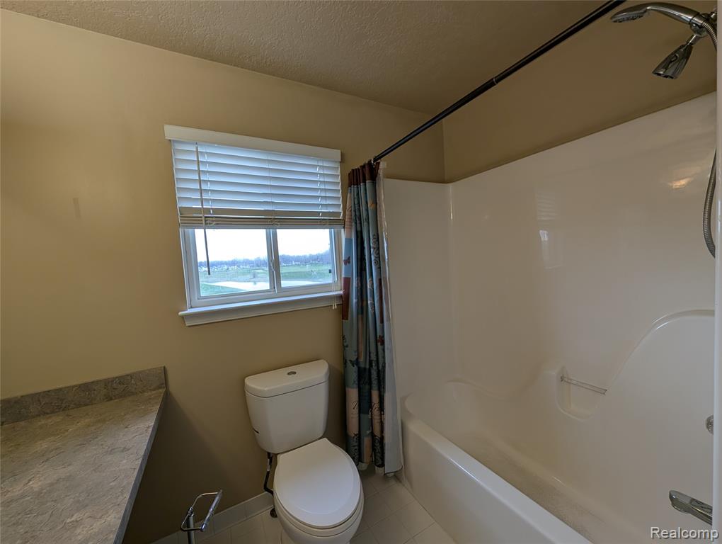 33445 Bay Hill Drive, Romulus, MI 48174 — Photo 28