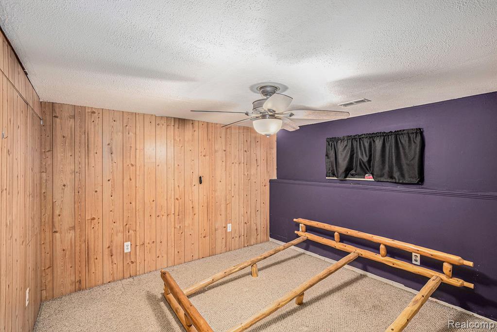 5877 Southwood Street, North Branch, MI 48461 — Photo 9