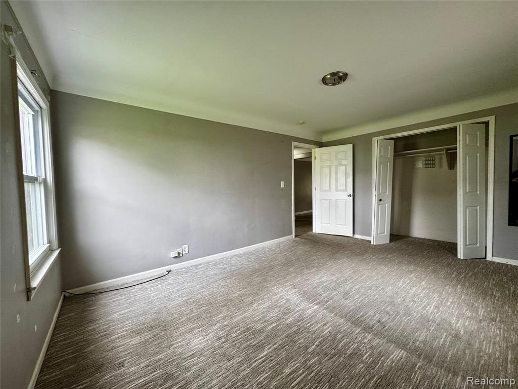 8045 Cadillac Avenue, Warren, MI 48089 — Photo 10