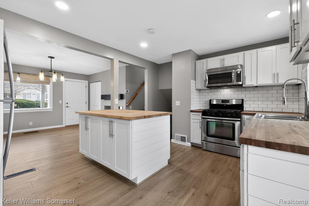 183 Washington Street, Mount Clemens, MI 48043 — Photo 4