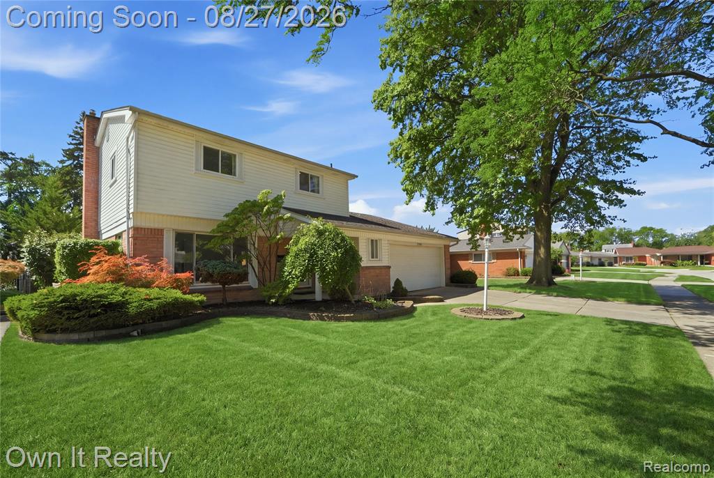 27025 Havelock Drive, Dearborn Heights, MI 48127