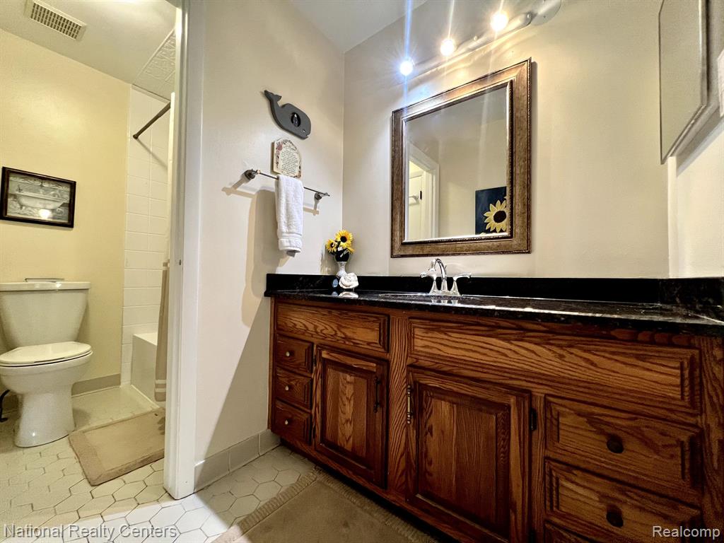 24584 BASHIAN Drive, Novi, MI — Photo 20