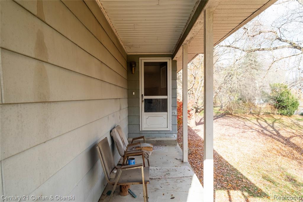 9792 Willis Road, Pinckney, MI 48169 — Photo 3