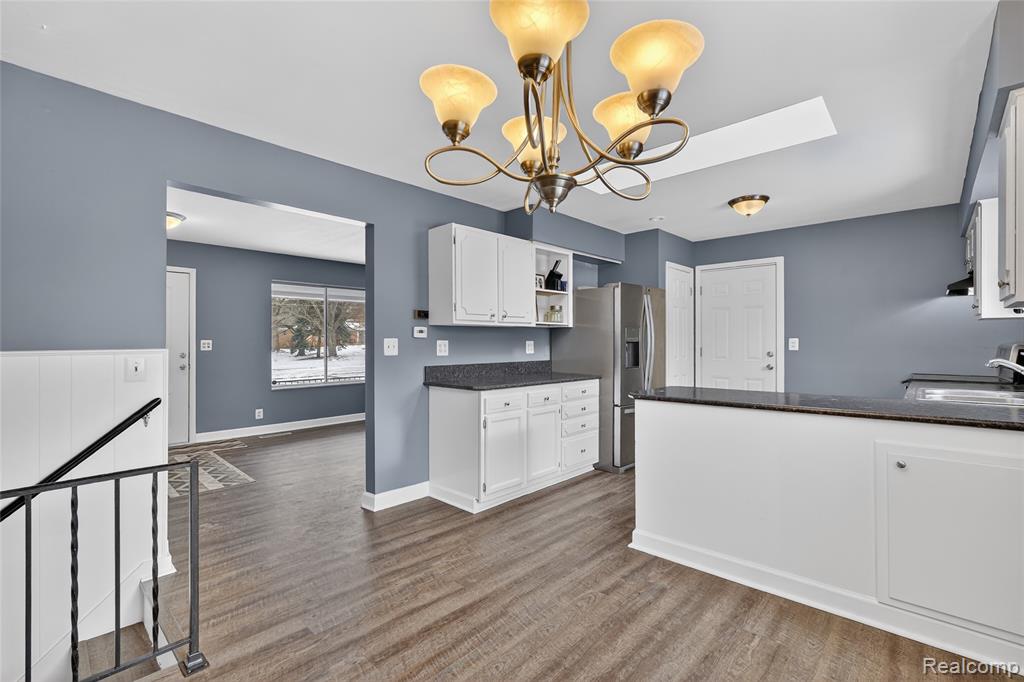 4199 Sheraton Drive, Flint, MI 48532 — Photo 12