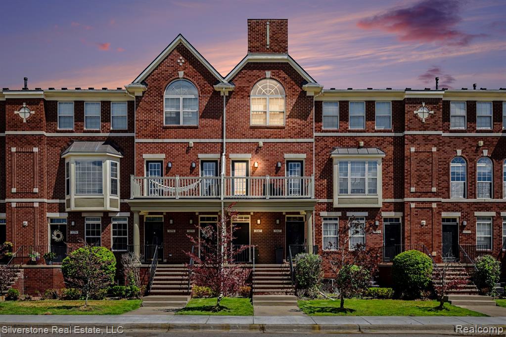 3267 Camden Drive, Troy, MI 48084