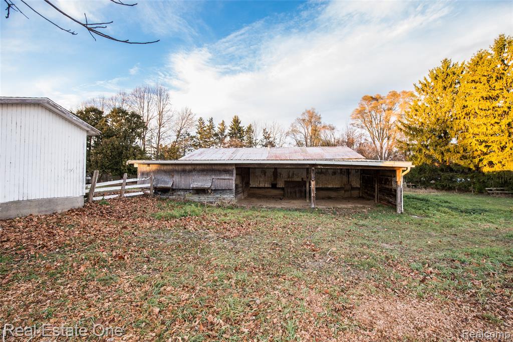 4141 Van Amberg Road, Brighton, MI 48114 — Photo 57