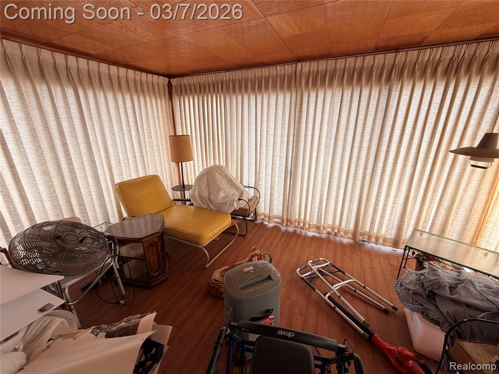 16828 Sussex Street, Detroit, MI 48235 — Photo 14