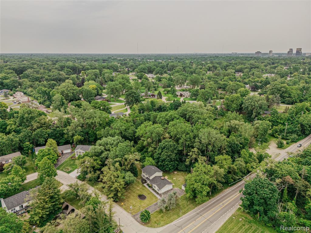 21993 Riverview Drive, Beverly Hills, MI 48025 — Photo 83