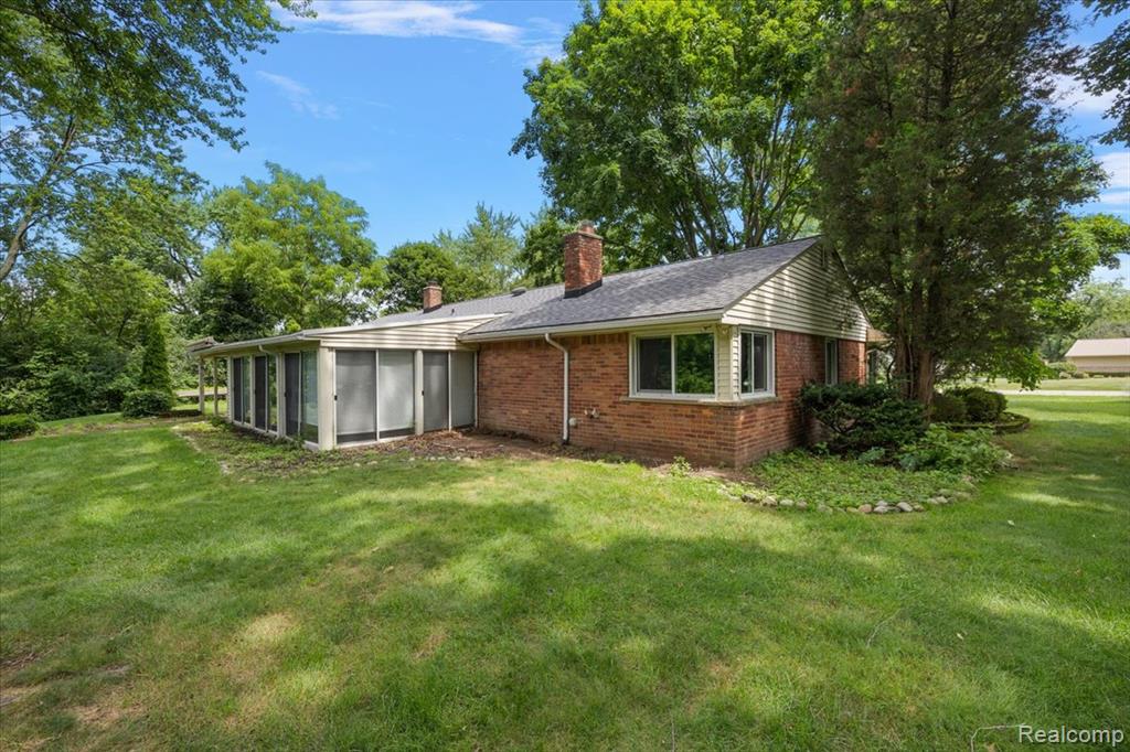 4110 Orchard Hill Drive, Bloomfield Hills, MI 48304 — Photo 31