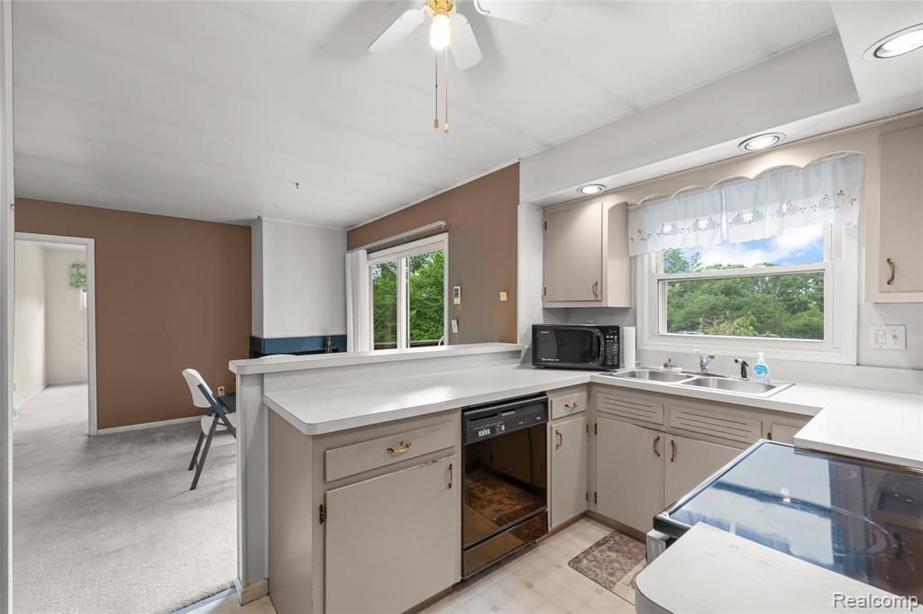 7109 Maple Dale Road, Jackson, MI 49201 — Photo 11