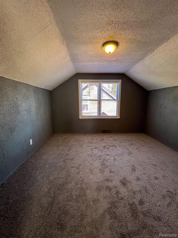 5566 LAKEVIEW Street, Detroit, MI 48213 — Photo 19