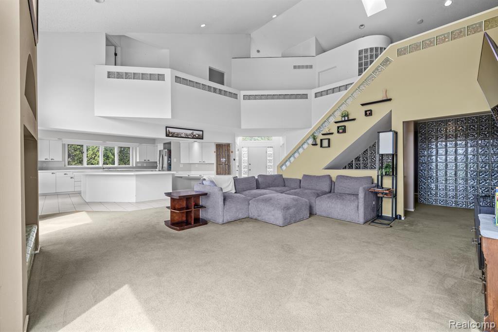 10785 Oxbow Lakeshore Drive, White Lake, MI — Photo 6