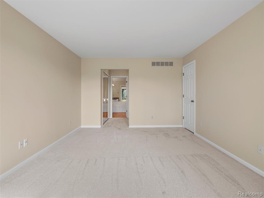 718 Upper Scotsborough Way, Bloomfield Hills, MI 48304 — Photo 23