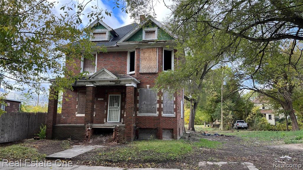2127 Helen Street, Detroit, MI 48207 — Photo 2