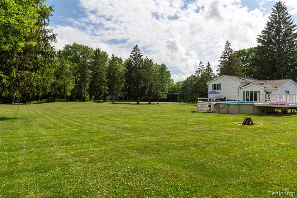 9026 Woodside Road, Northville, MI 48167 — Photo 52