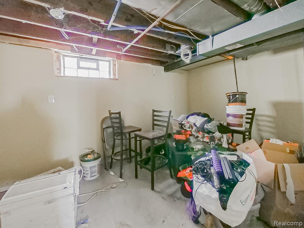19811 Harlow Street, Detroit, MI 48235 — Photo 12