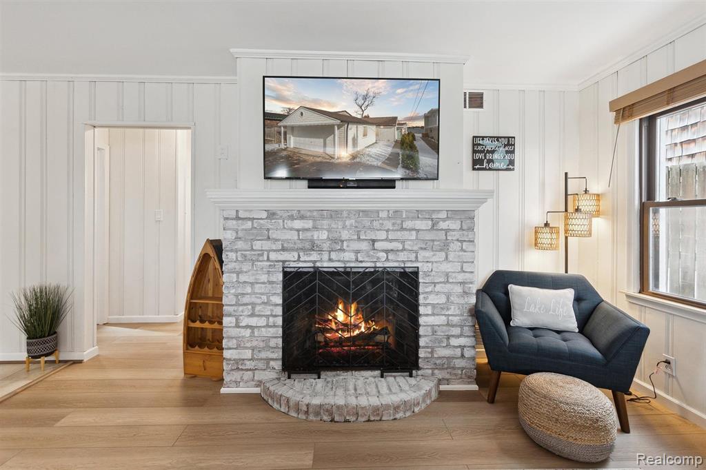 5096 DURNHAM Drive, Waterford, MI 48327 — Photo 12