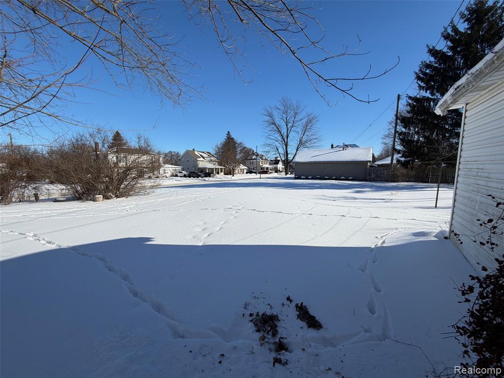 330 N Hanselman Street, Bad Axe, MI 48413 — Photo 3