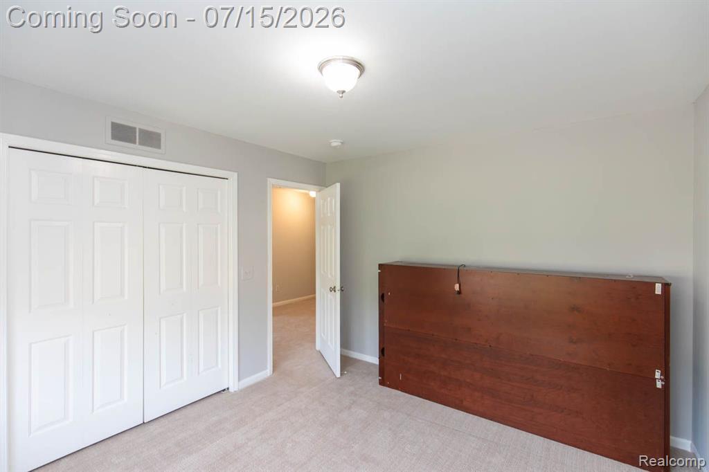 43721 CHERRYWOOD Lane, Canton, MI 48188 — Photo 44